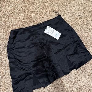 Chic Black Mini Skirt